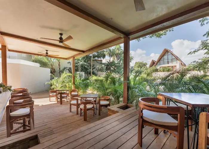 La Valise Tulum